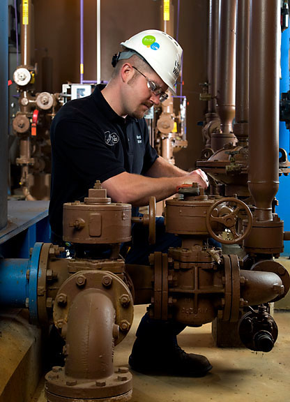 Detroit industrial photographer,worker